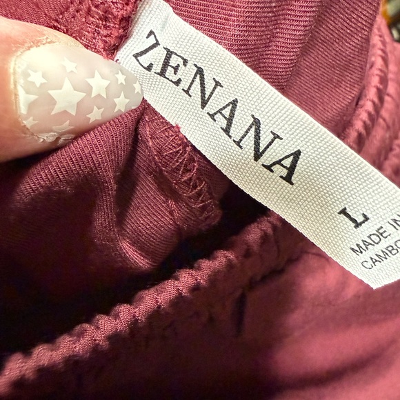 Zenana Outfitters Women’s Maroon Cargo Pants - size Large *NWOT - Picture 7 of 7